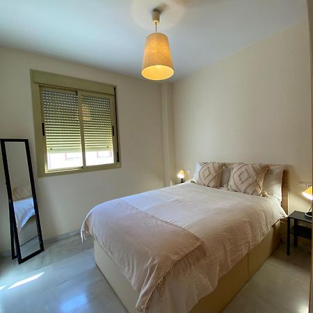 Appartement Ac Mosqera Triana à Séville Extérieur photo
